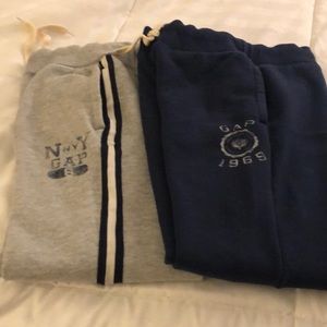 Bundle Boys Gap size medium.sweatpants.Blue n grey